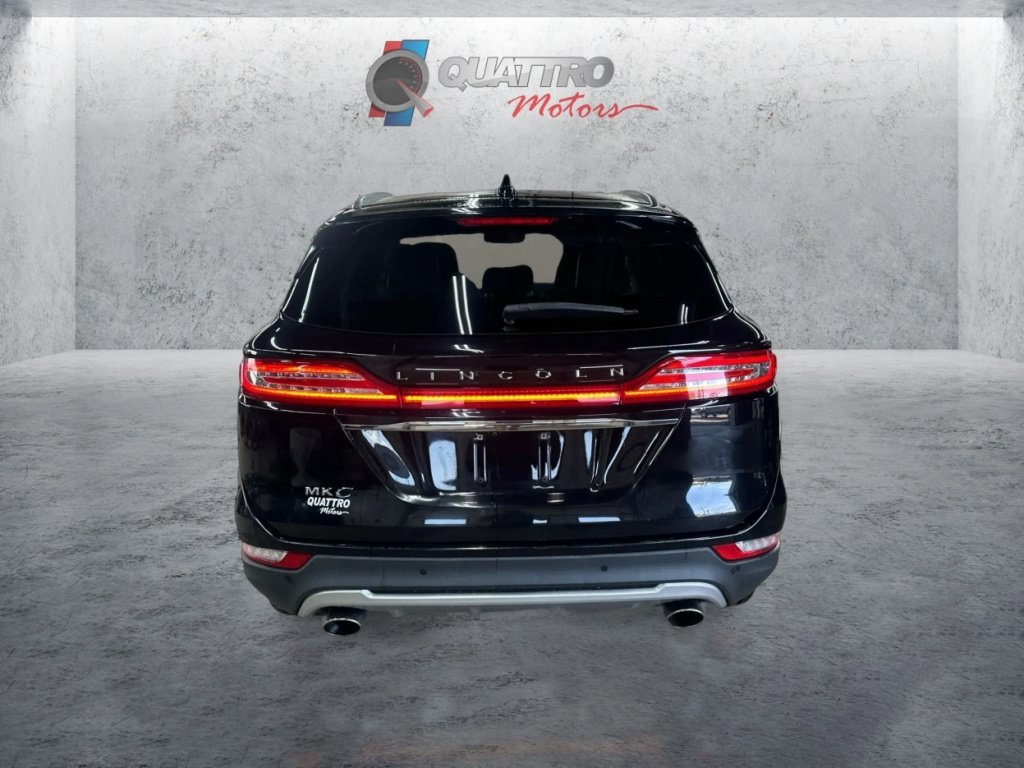 Used 2019 Lincoln MKC Reserve w/ MKC Climate Package AWD/4WD image 4