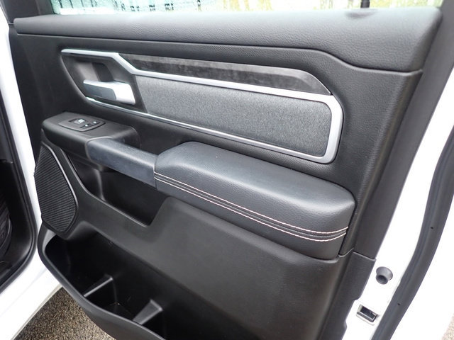 Used 2022 RAM 1500 Big Horn AWD/4WD image 14