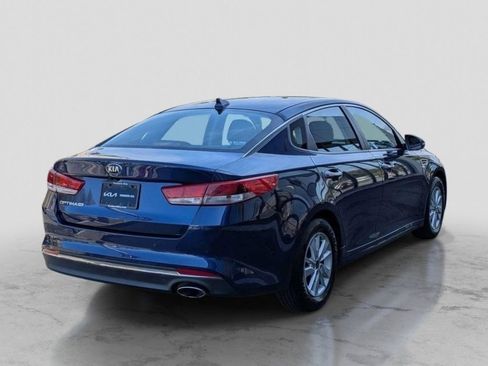 Used 2018 Kia Optima LX FWD image 6