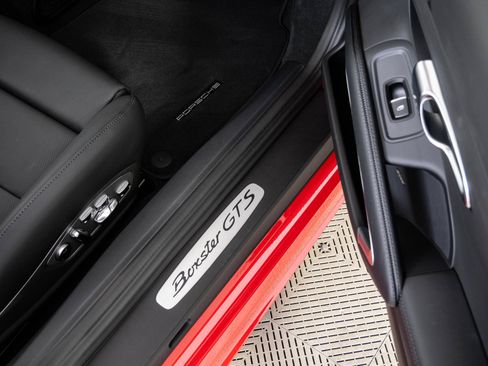 Certified 2025 Porsche 718 Boxster GTS RWD image 20