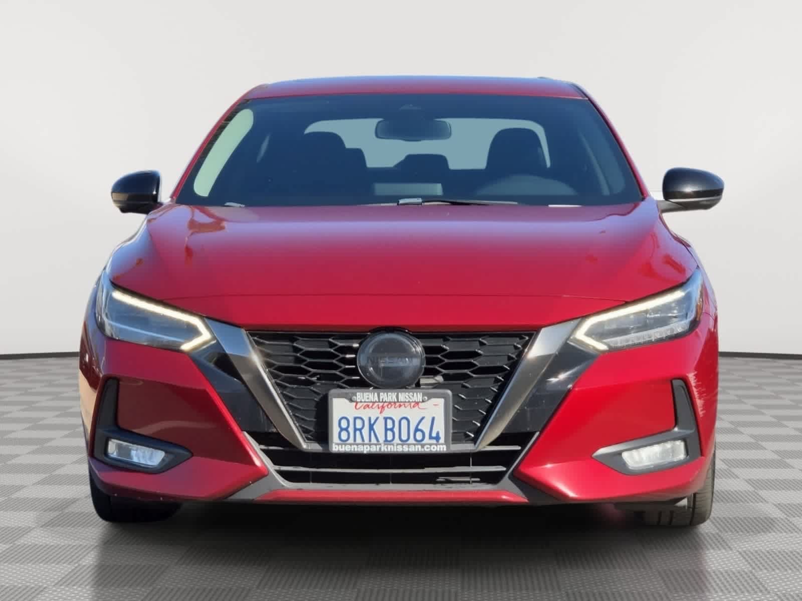 Used 2020 Nissan Sentra SR w/ Premium Package FWD image 2