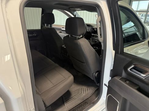 Used 2025 Chevrolet Silverado 1500 LT AWD/4WD image 20
