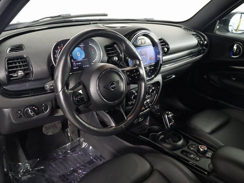 Used 2022 MINI Cooper Clubman S w/ Storage Package FWD image 7