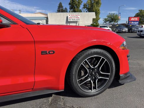 Used 2018 Ford Mustang GT Premium RWD image 24