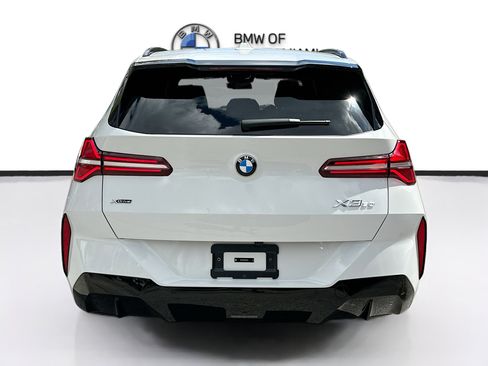 Certified 2025 BMW X3 xDrive30i w/ M Sport Package image 6