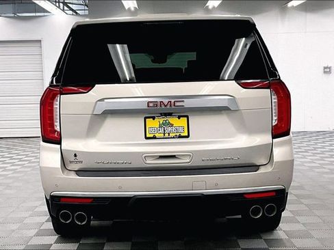 Used 2024 GMC Yukon Denali w/ Advanced Technology Package image 5