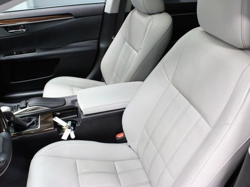 Used 2017 Lexus ES 350 FWD image 23