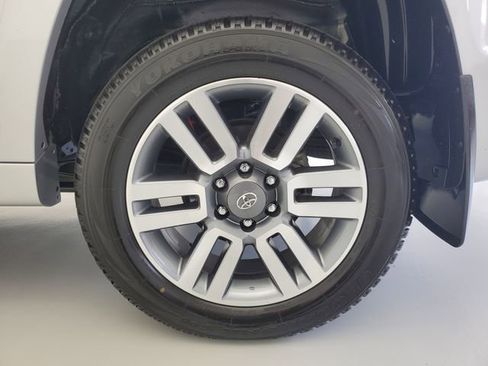 Used 2024 Toyota 4Runner TRD Sport w/ Technology Package RWD image 10