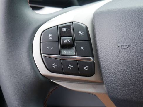 New 2026 Ford Explorer Active image 17