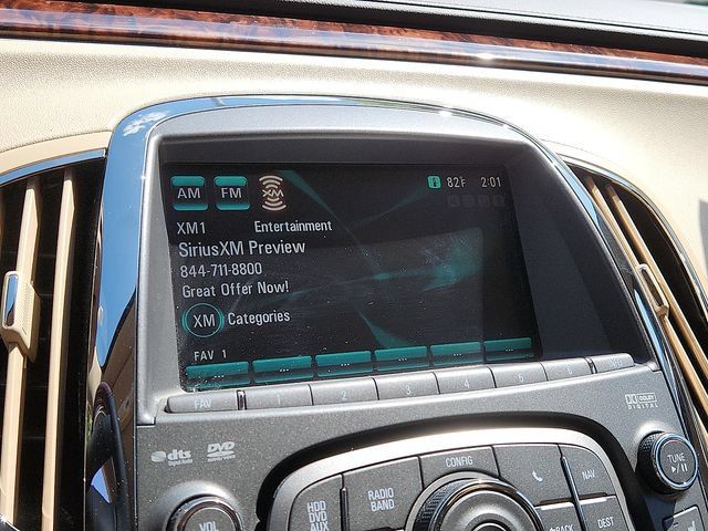 Used 2012 Buick LaCrosse Touring FWD image 17