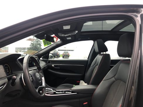 Certified 2023 Hyundai Sonata SEL Plus FWD image 25