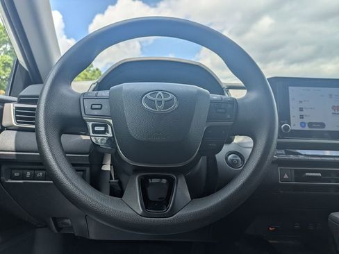 Used 2025 Toyota Camry LE FWD image 22