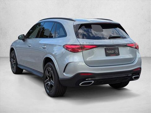 Certified 2026 Mercedes-Benz GLC 300 image 8