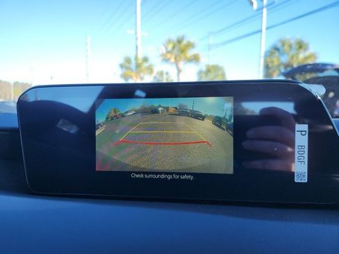 New 2026 MAZDA MAZDA3 2.5 S Sedan w/ Preferred Pkg image 34