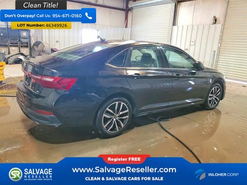 Used 2025 Volkswagen Jetta SE image 4