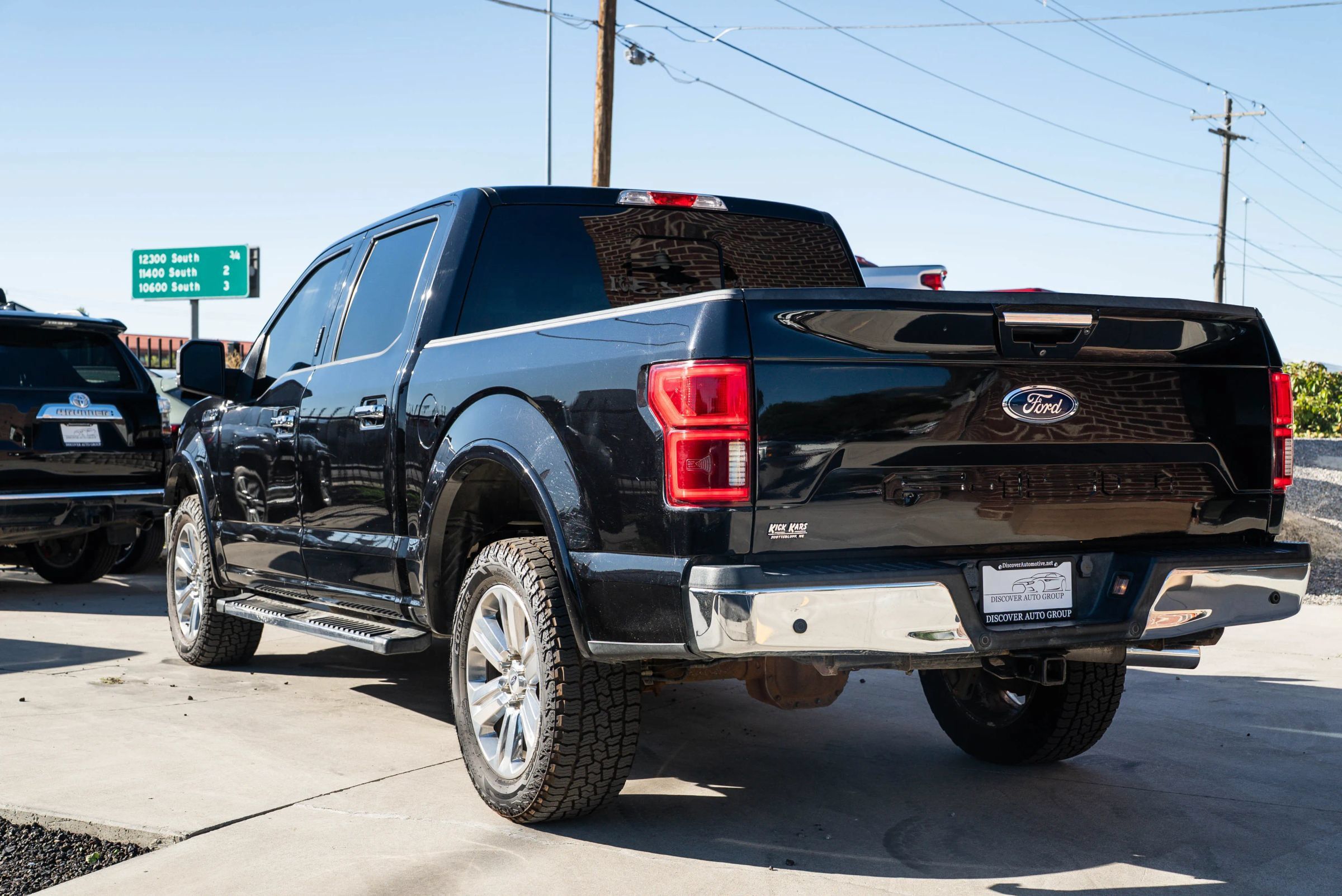 Used 2019 Ford F150 Lariat AWD/4WD image 4