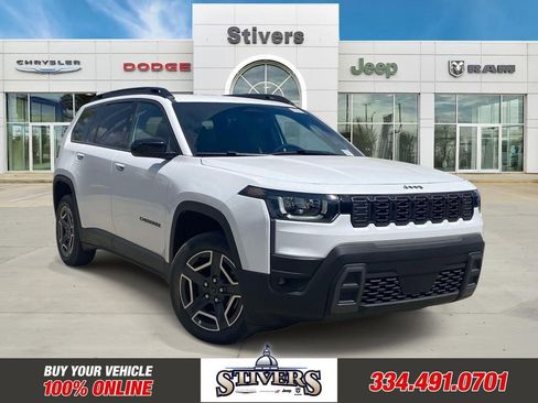 New 2026 Jeep Cherokee Laredo AWD/4WD image 1