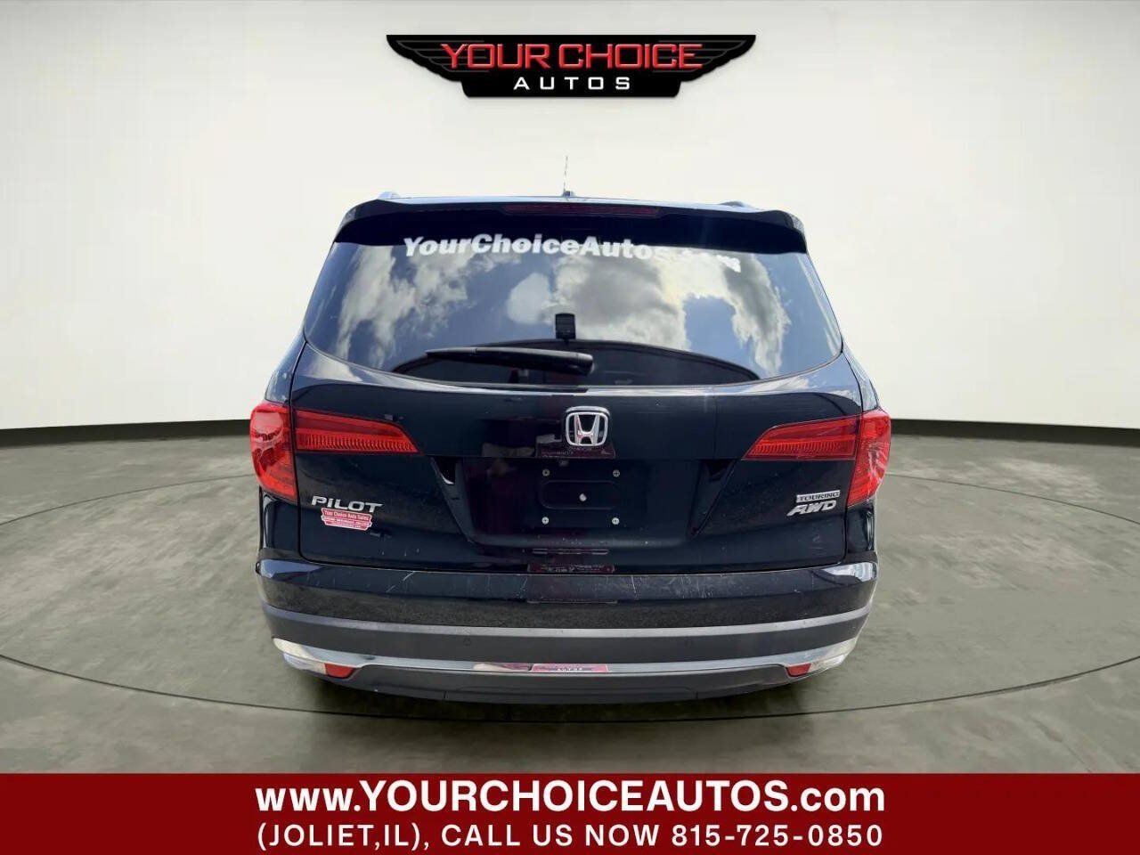 Used 2018 Honda Pilot Touring image 4