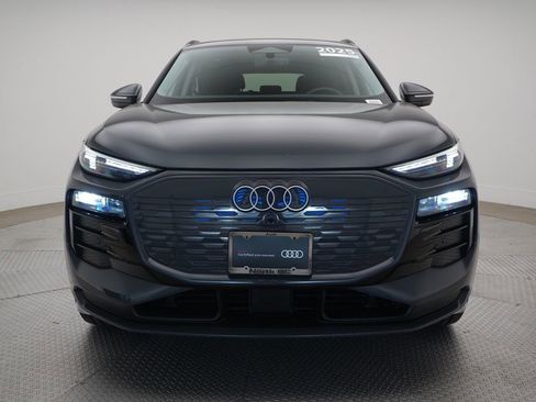 Certified 2025 Audi Q6 e-tron Premium Plus w/ Premium Plus AWD/4WD image 5