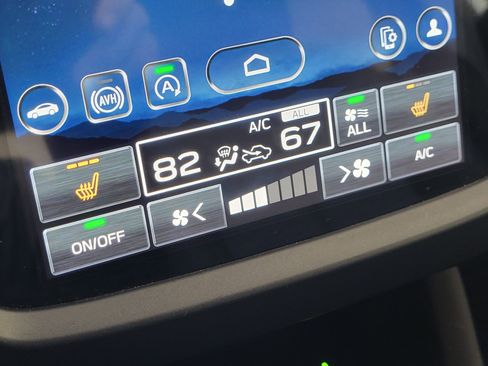 Certified 2025 Subaru Forester Premium image 18