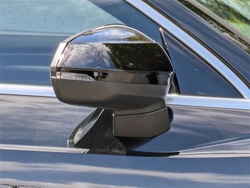 Used 2025 Audi Q3 2.0T Premium w/ Convenience Package image 13