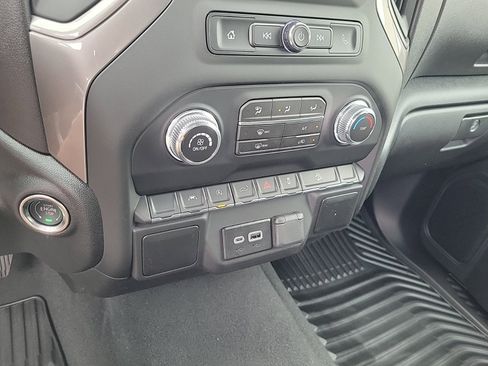 New 2026 GMC Sierra 1500 Pro w/ Graphite Edition image 17