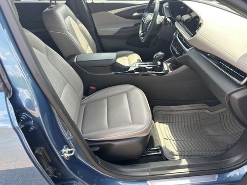 Certified 2024 Buick Envista Avenir image 13