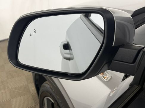 Certified 2026 Hyundai Venue SEL FWD image 34
