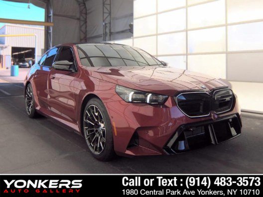 Used 2026 BMW M5 w/ Carbon Package AWD/4WD image 2