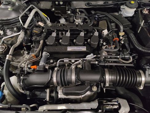 Used 2018 Honda Accord LX image 30