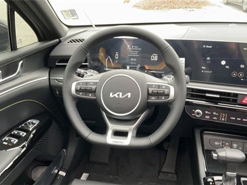Certified 2025 Kia K5 GT image 29