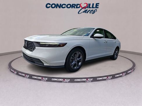 Used 2024 Honda Accord EX image 3