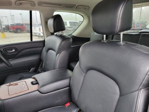 Used 2019 INFINITI QX80 Luxe w/ 22" Wheel Package image 18