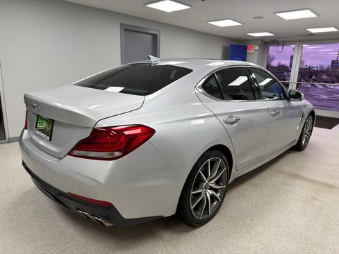 Used 2019 Genesis G70 2.0T Advanced w/ Dynamic Package image 3