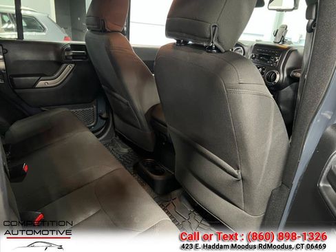 Used 2018 Jeep Wrangler Unlimited Sport S AWD/4WD image 17