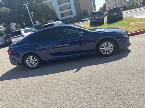 Used 2025 Toyota Camry LE w/ Convenience Package FWD image 6