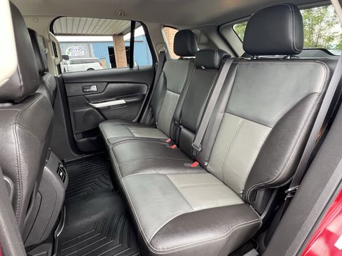 Used 2014 Ford Edge Sport w/ Driver Entry Package FWD image 16