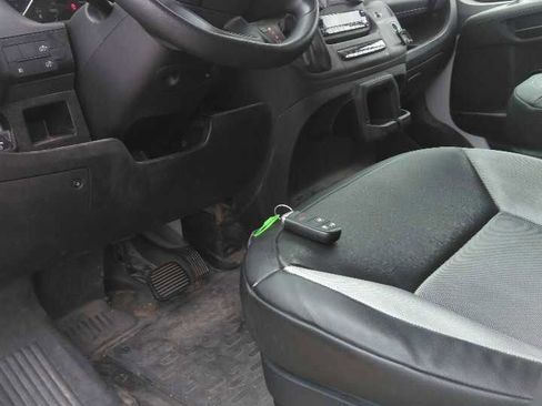 Used 2025 RAM ProMaster 2500 w/ Convenience Group FWD image 12