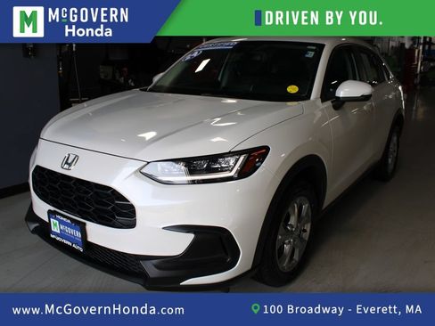Used 2024 Honda HR-V LX image 1