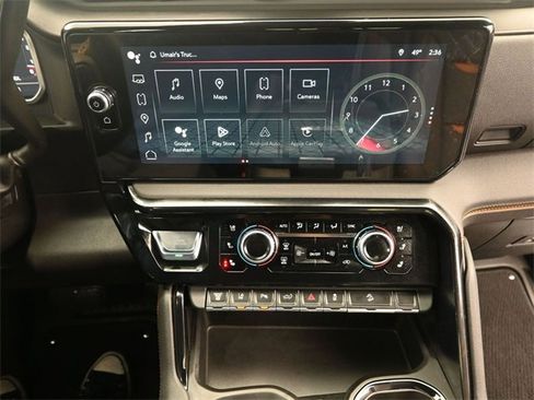 Used 2024 GMC Sierra 2500 AT4 w/ AT4 Premium Plus Package image 13