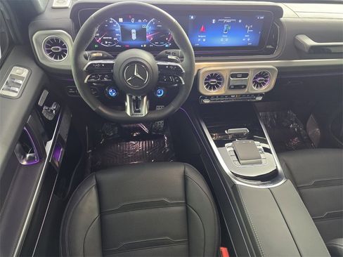 Used 2025 Mercedes-Benz G 63 AMG 4MATIC image 13