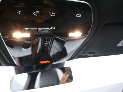 Used 2024 Mercedes-Benz C 300 4MATIC Sedan image 18