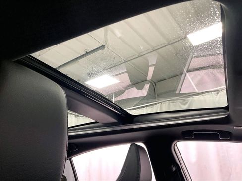 Used 2025 Toyota Camry XSE image 22