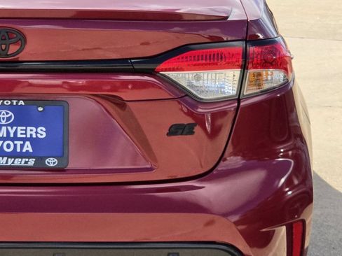 Used 2023 Toyota Corolla SE FWD image 9