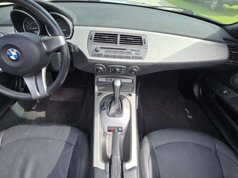 Used 2003 BMW Z4 3.0i image 23
