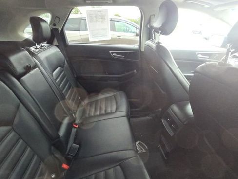 Used 2017 Ford Edge SEL w/ Equipment Group 201A AWD/4WD image 12