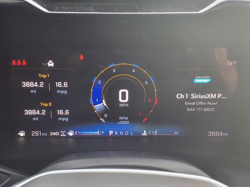 Used 2025 Chevrolet Colorado ZR2 image 13