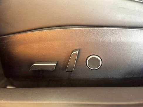 Used 2021 Tesla Model 3 Performance image 18