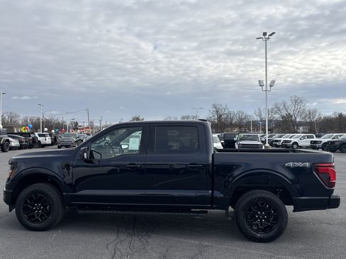 New 2026 Ford F150 XLT w/ Equipment Group 302A MID image 11