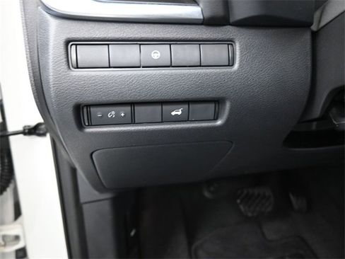 Used 2021 Nissan Rogue SL image 21